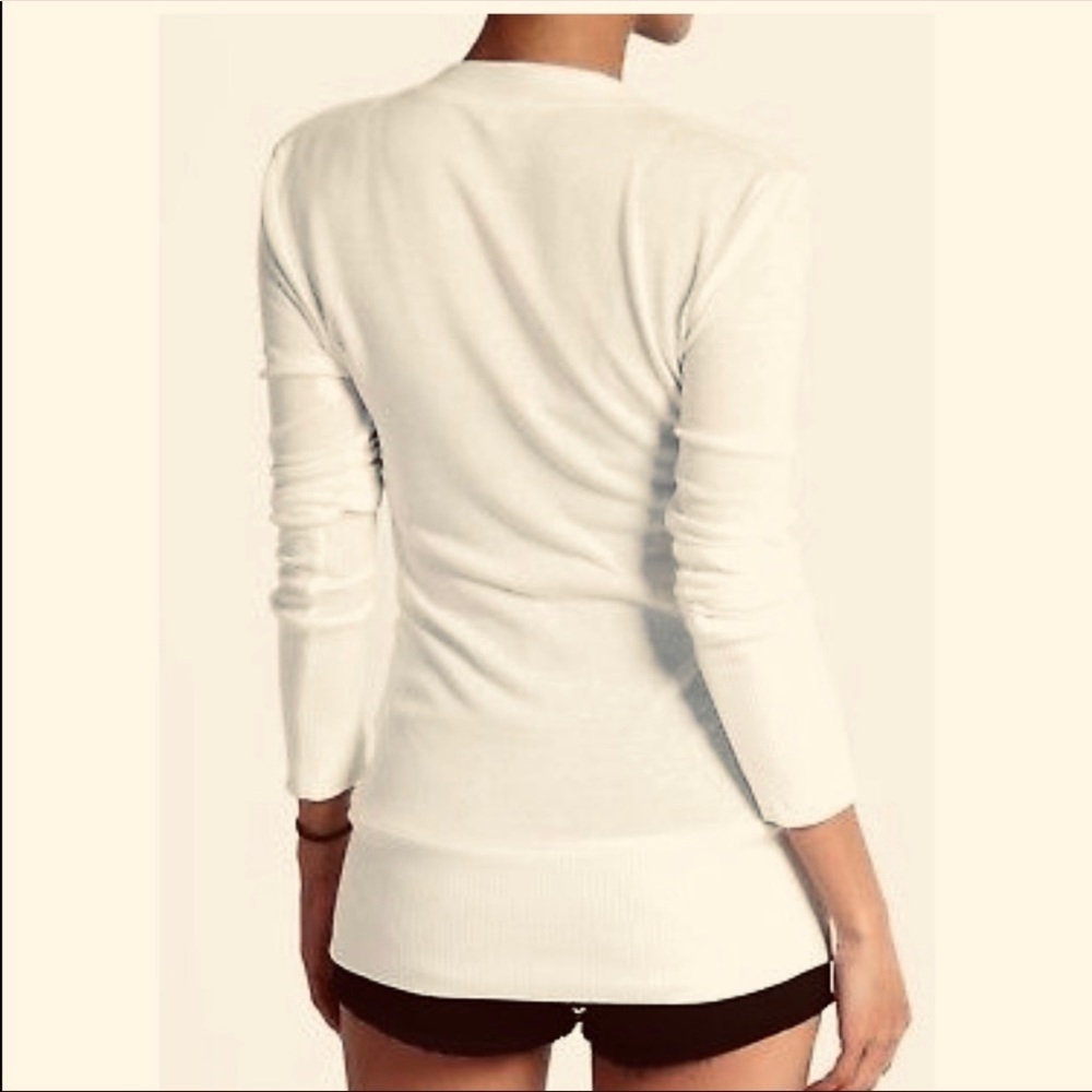 ✨LAST ONE✨Off Beige snap closure BEST cardigan - Picture 7 of 7
